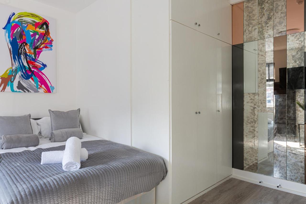 Studio Apt, 8 Min Walk From Tube 3 London Eksteriør billede