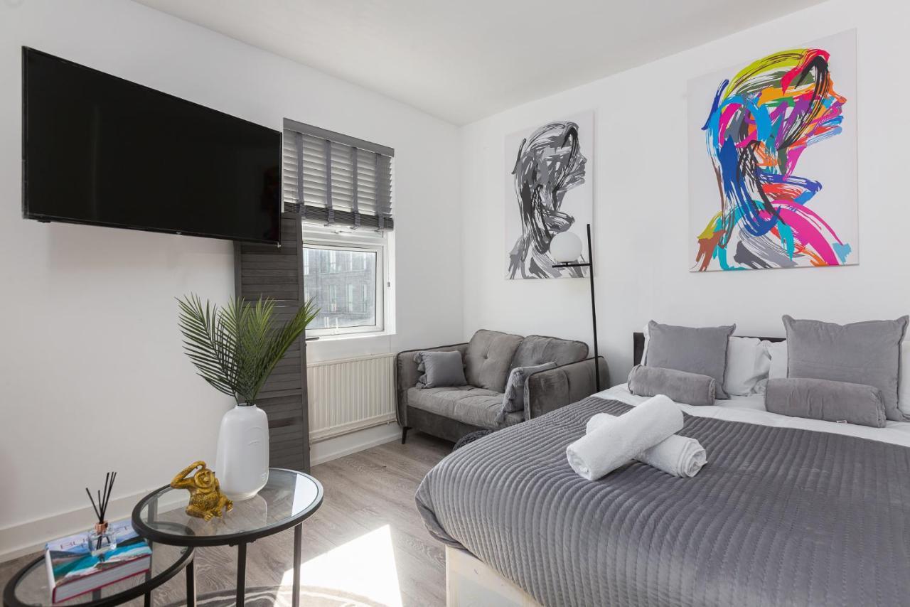 Studio Apt, 8 Min Walk From Tube 3 London Eksteriør billede